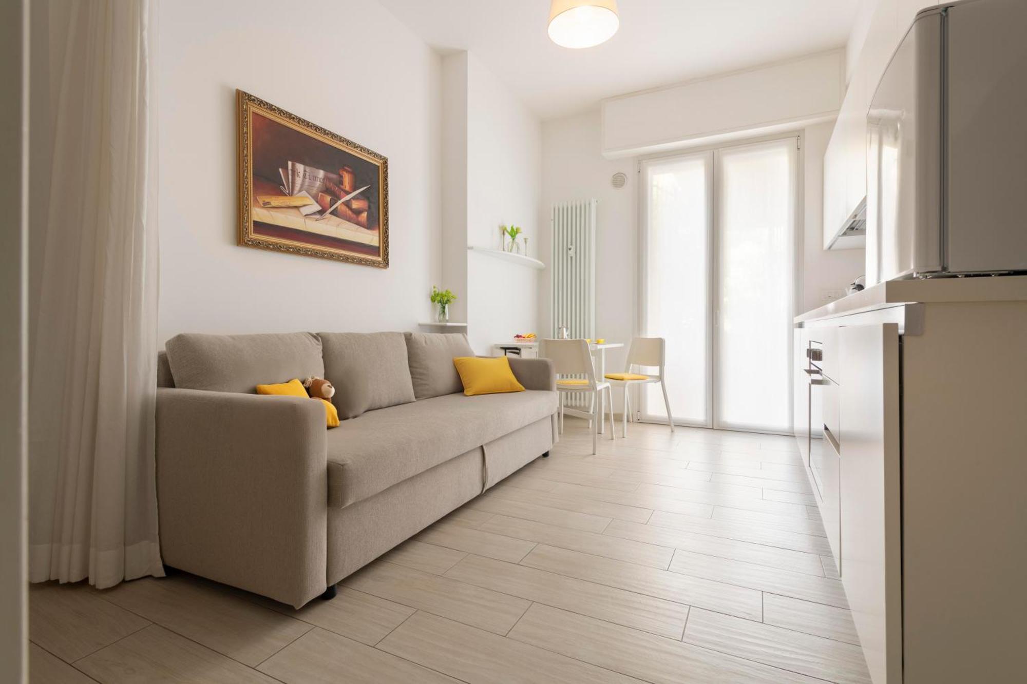 Appartamento Casa Aleardi grazioso e nuovissimo monolocale con balcone Pesaro Esterno foto